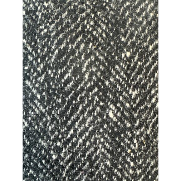 Larry Levine Collarless herringbone black & cream tweed coat size small petite - Picture 6 of 14